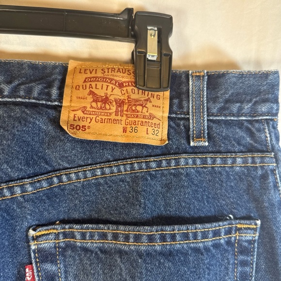 Levi's Dark Blue Straight Jeans 505 36x32 Preowned - Picture 7 of 10